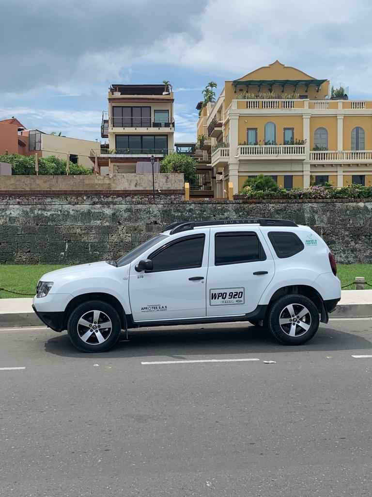 Auto/Camioneta (3 Sillas)